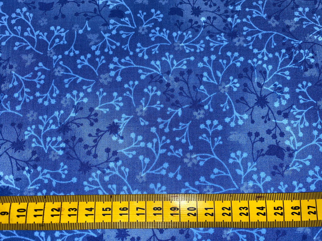 100% Cotton Fabric, 110cm width, Floral Print would be great for quilting