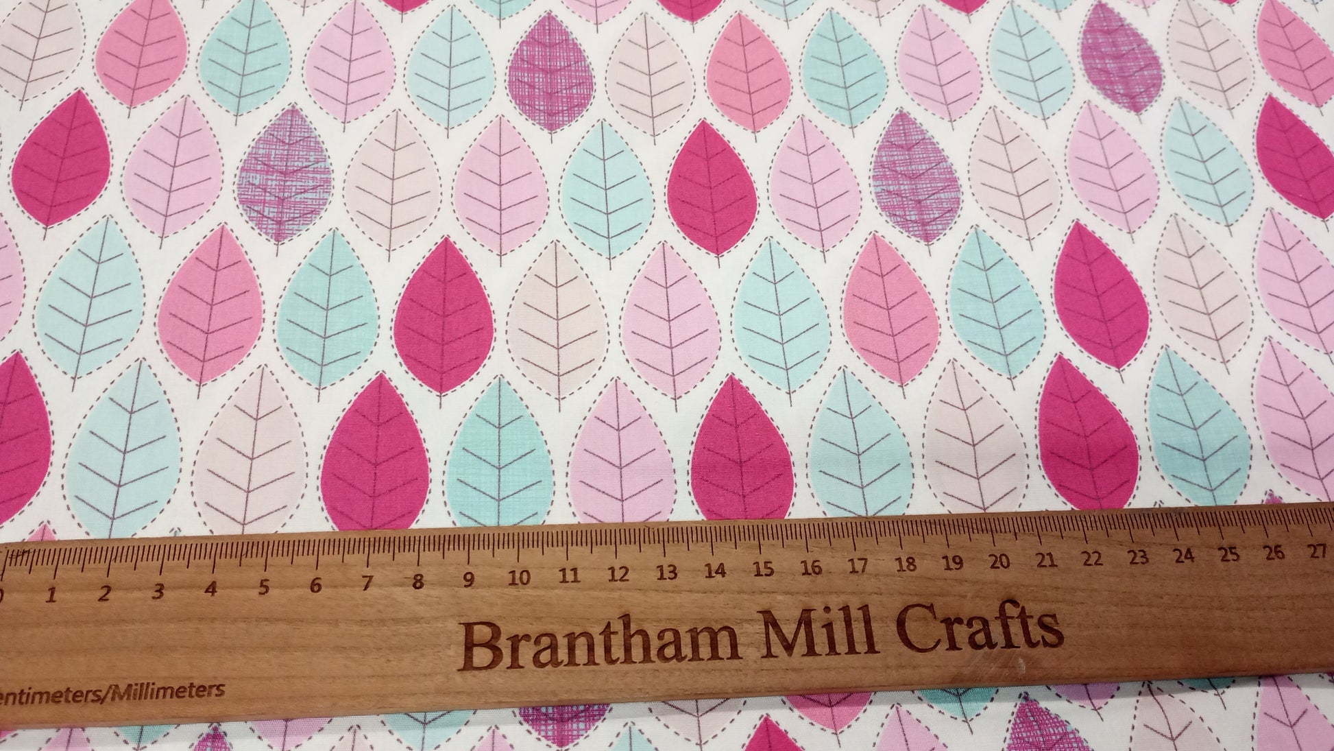 Rose & Hubble, Summer Leaf Fabric, 110cm width, 100% Cotton Poplin PER HALF METRE