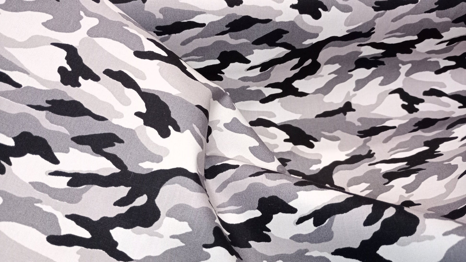 Rose & Hubble, Artic Camouflage Fabric, 110cm width, 100% Cotton Poplin PER HALF METRE