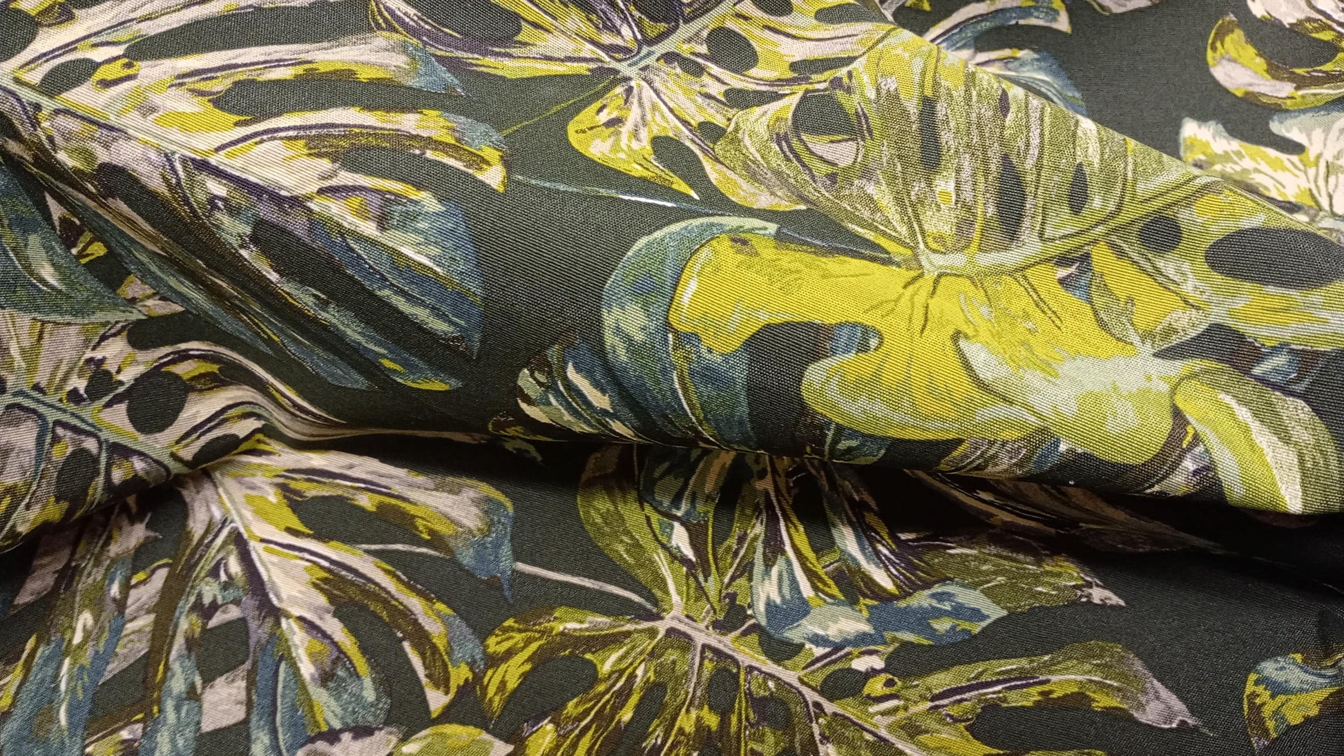 Palm Leaves, Bottle Green Fabric, 140cm width, per half metre,