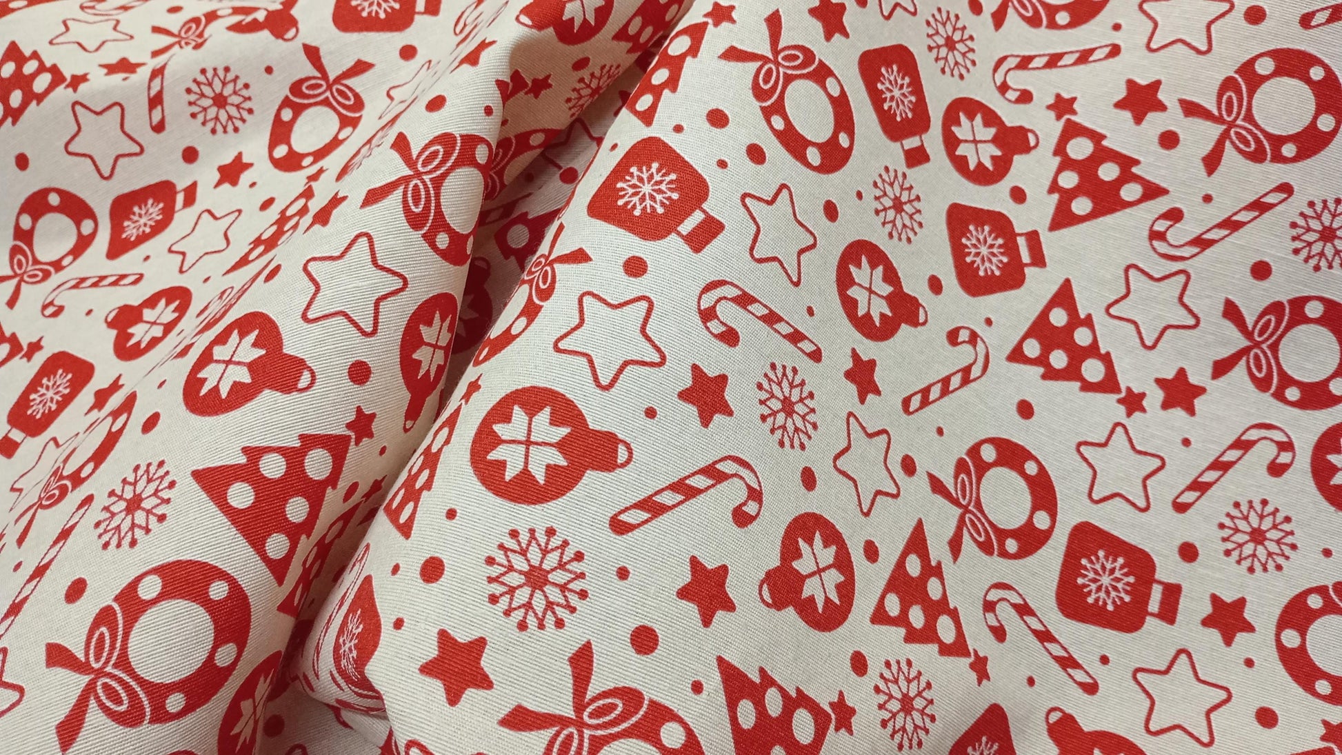 Christmas Print fabric PER HALF METRE