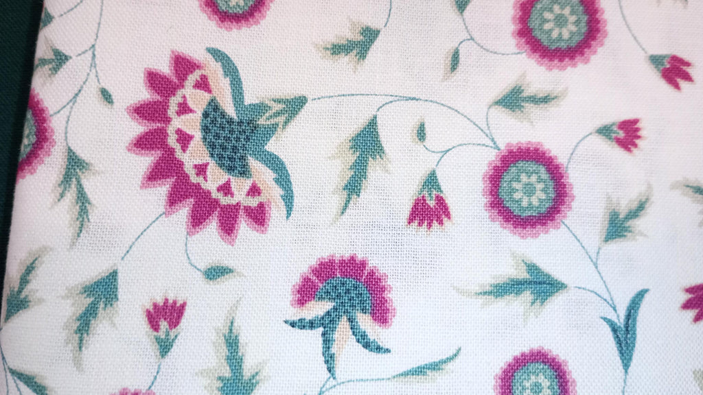 Organic Cotton Fat Quarter Bundle with 1 metre of ribbon