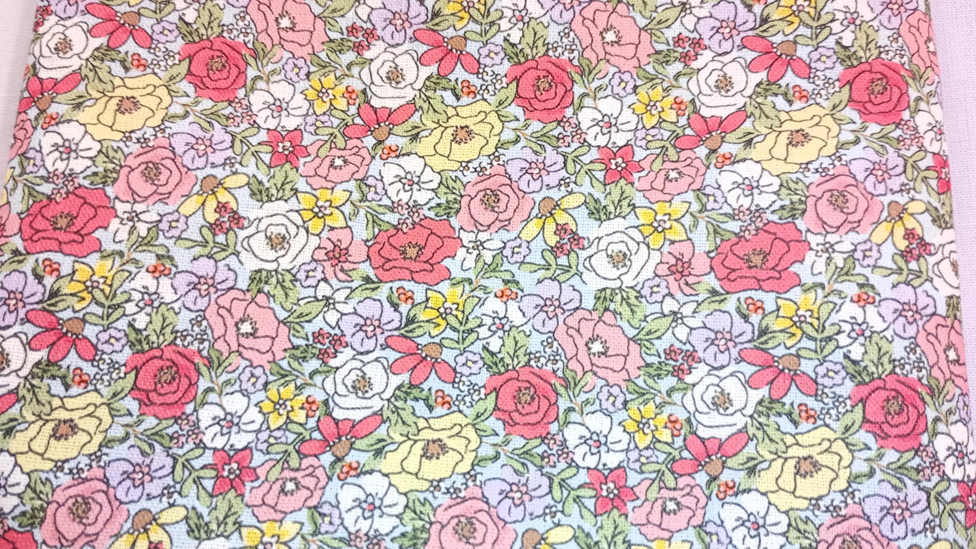 Tiny Floral Print Cotton Fat Quarter Bundle with 2 metres of ribbon