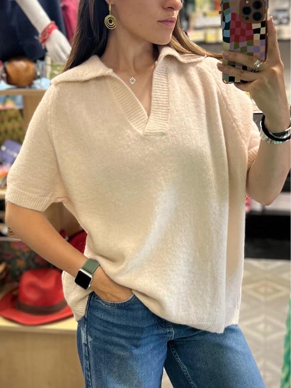 Cream Mohair Jumper with Collar – V-Neck Knit – One Size (Fits up to UK 14) – Soft & Stylish