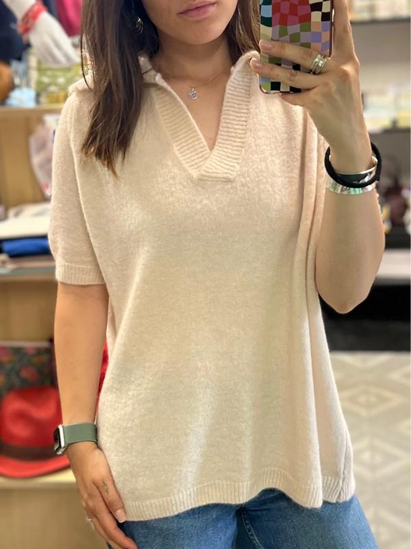 Cream Mohair Jumper with Collar – V-Neck Knit – One Size (Fits up to UK 14) – Soft & Stylish