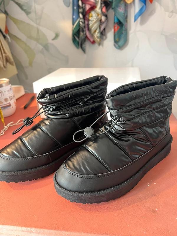 Black Winter Nylon Boots – Padded Snow Boots with Toggle – Sizes UK3–8