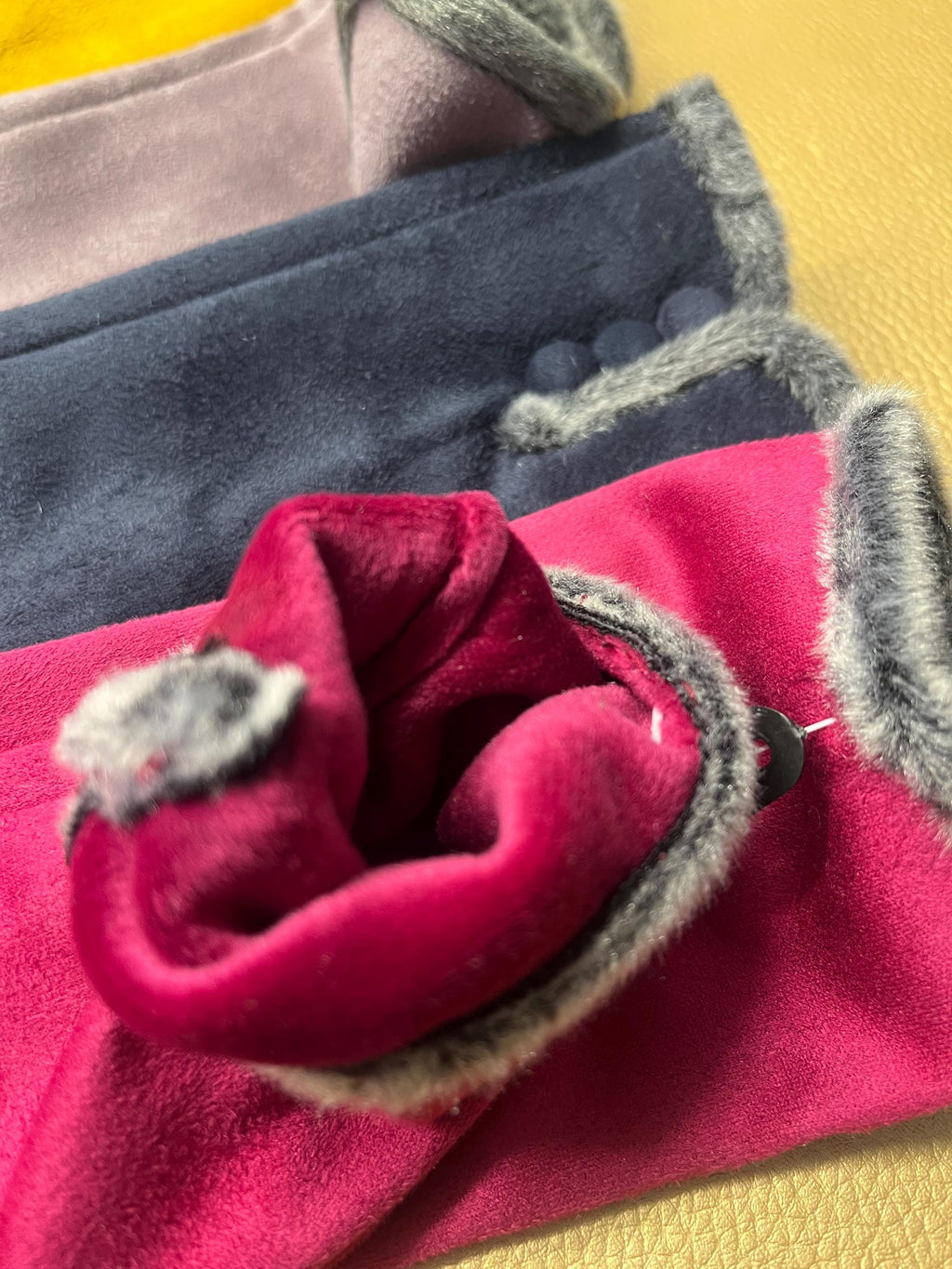 Ladies winter gloves