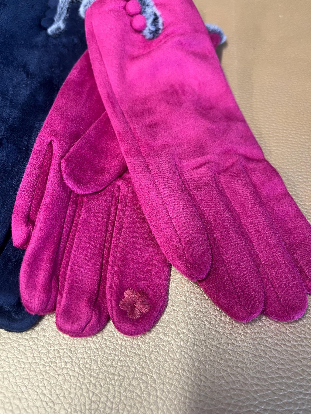 Ladies winter gloves
