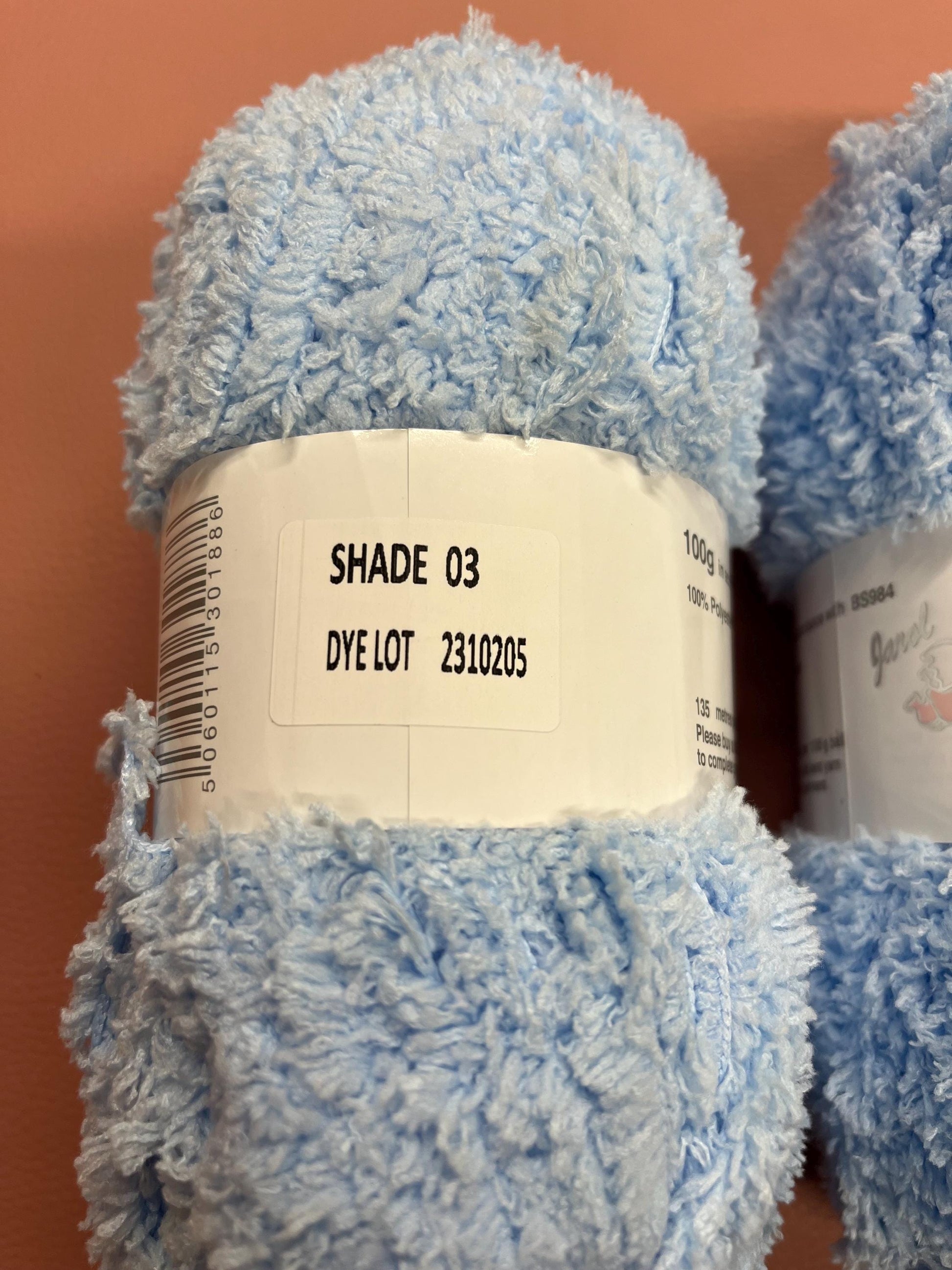 super soft cuddly chunky wool