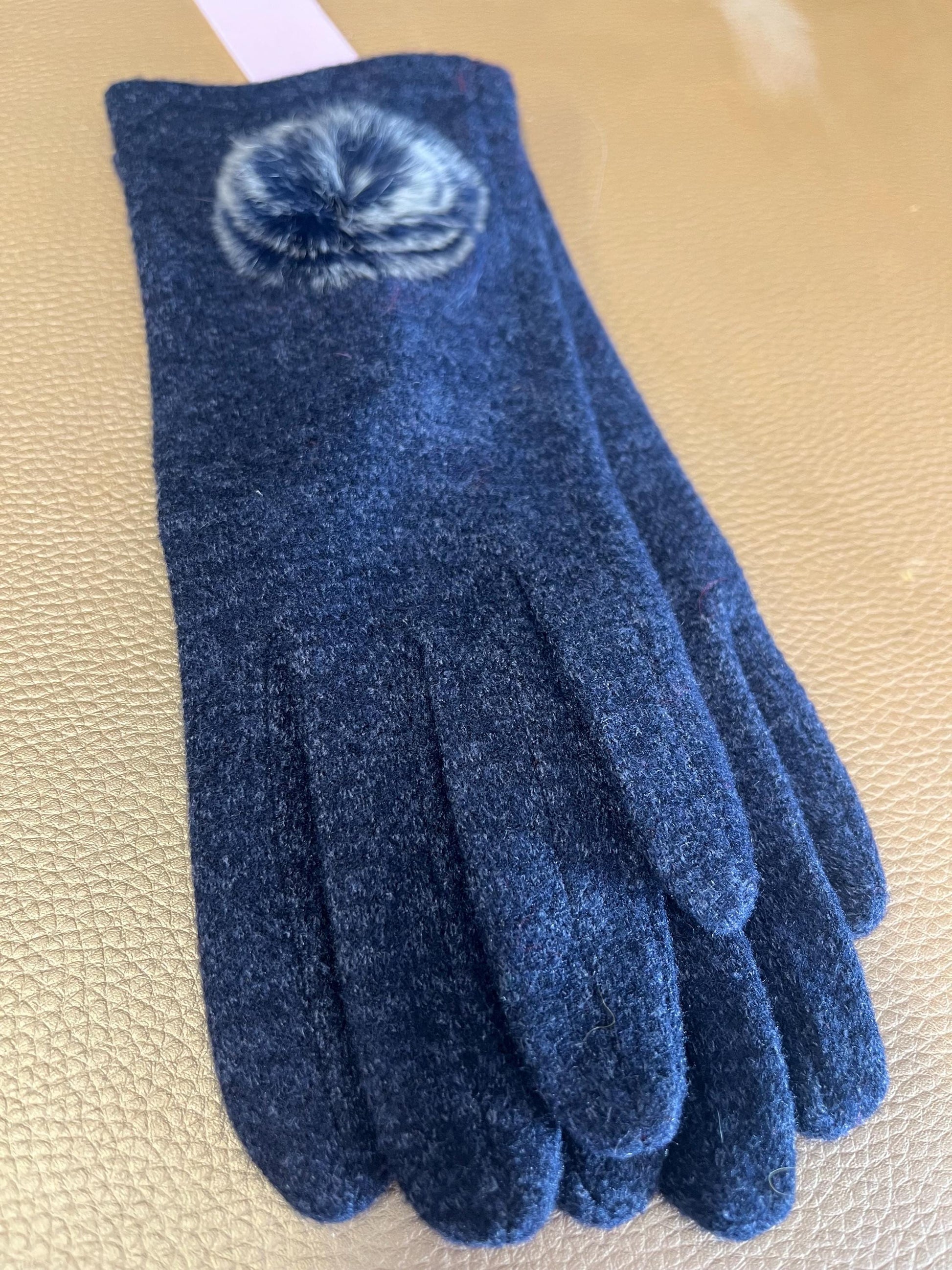 Ladies winter gloves