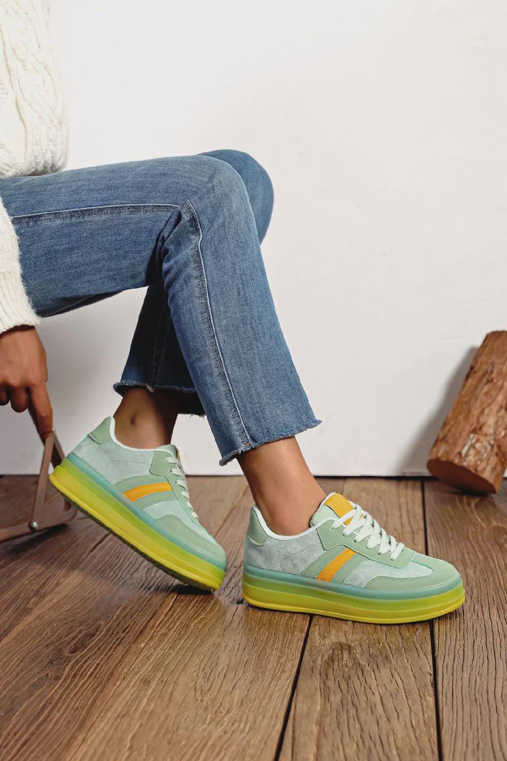 Women's Lace Up Chunky Side Detail Casual Fashion Designer Trainers in Green