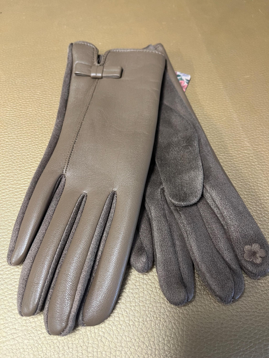 Eternal Star Lever Earrings In Gold-Tone