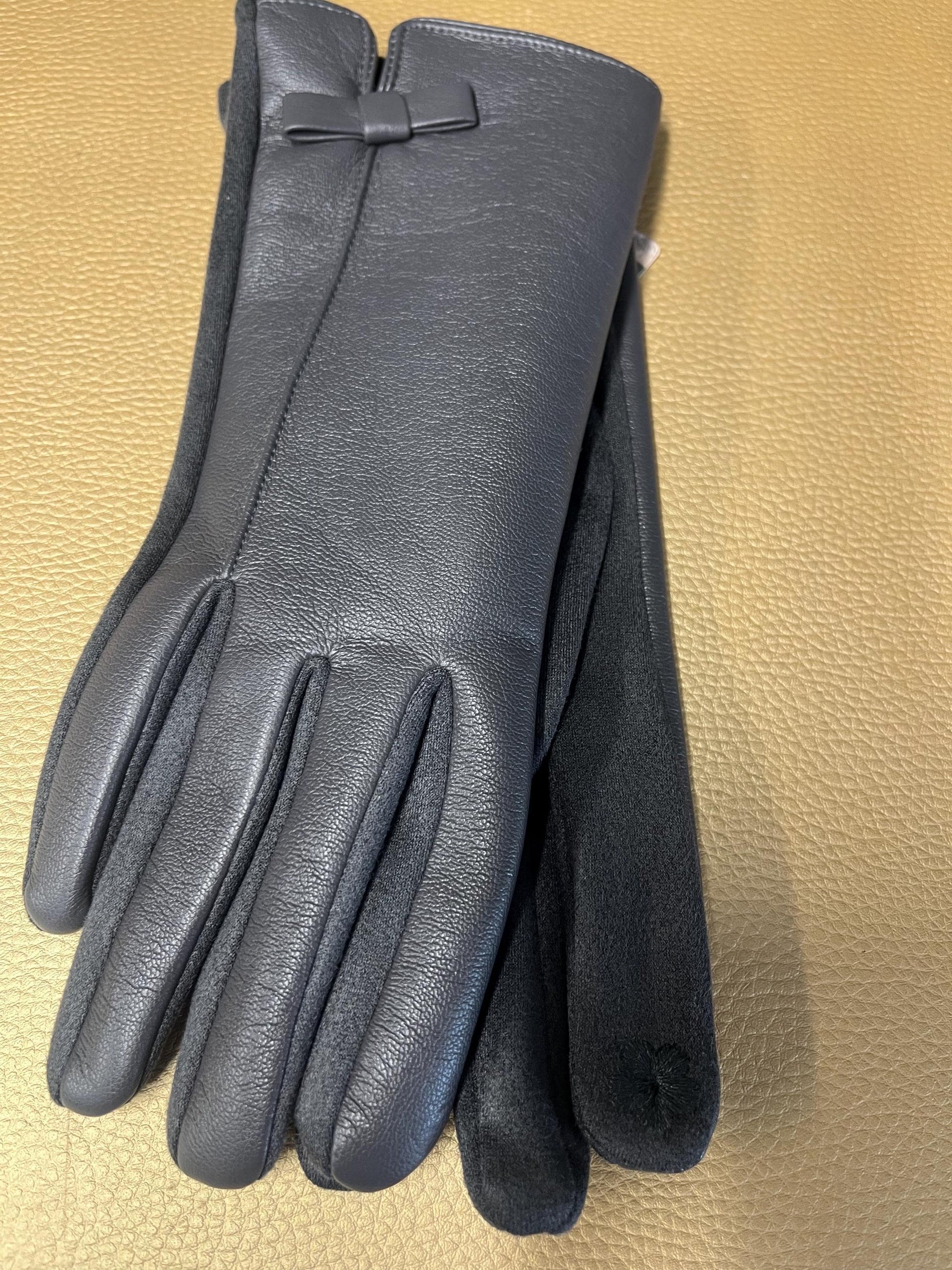 Eternal Star Lever Earrings In Gold-Tone