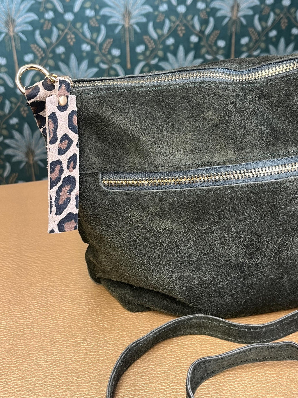 Genuine suede bag bottle green
